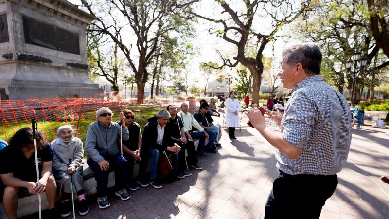 “Pasos con Historia” acercó el patrimonio a estudiantes con discapacidad visual