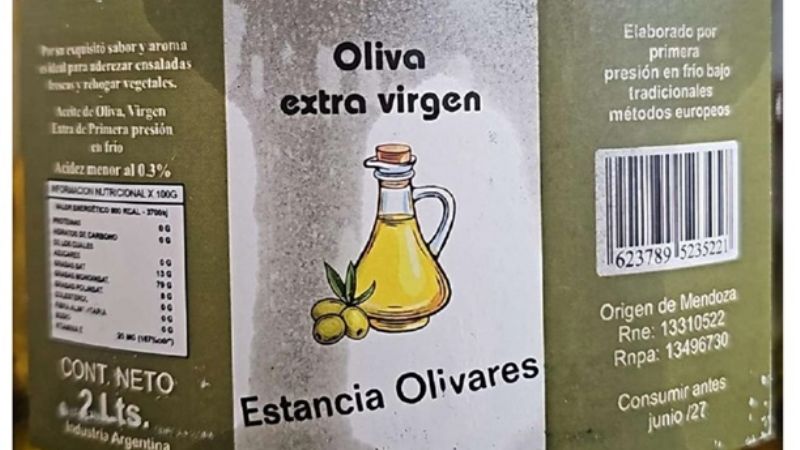 ANMAT prohíbe el producto rotulado como aceite de Oliva extra virgen
