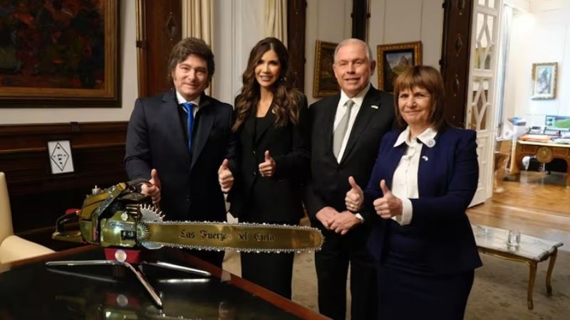 Desmienten que se haya pausado el acuerdo para que los argentinos viajen sin visa