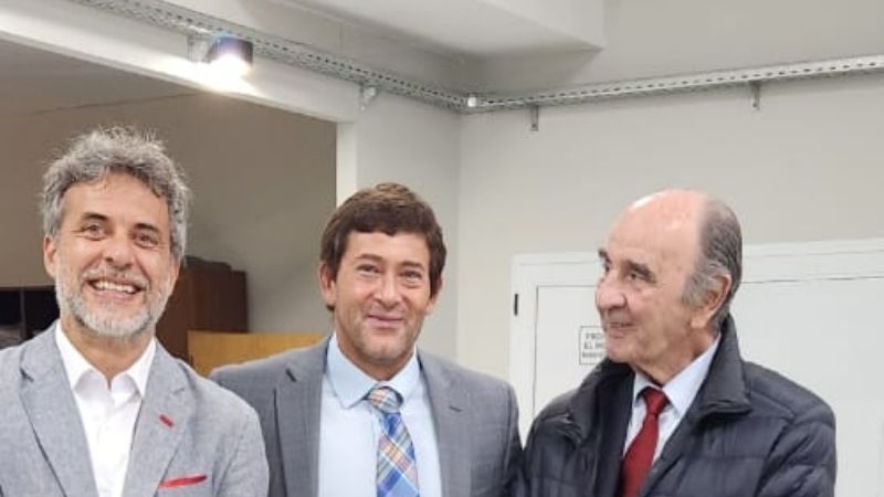 Juan Pablo Morales designa defensores en causa por cohecho pasivo