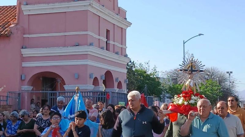Celebran al Señor del Milagro y los 210 años del templo en Choya