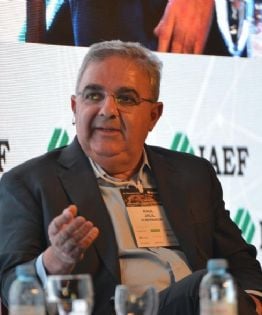 Jalil: "En este cambio de matriz económica hay sectores que ganan y otros que tardarán más en recuperarse"