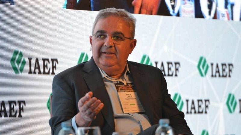 Jalil: "En este cambio de matriz económica hay sectores que ganan y otros que tardarán más en recuperarse"