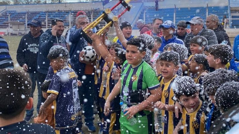 Campeones de Inferiores e Infantiles en Las Chacras