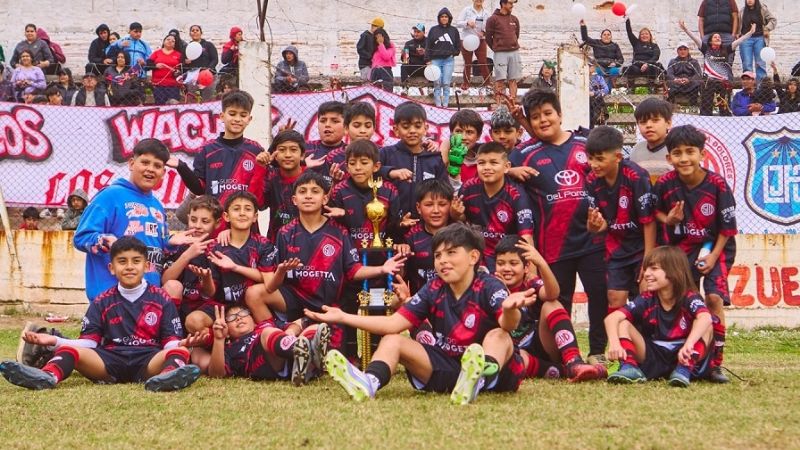Campeones de Inferiores e Infantiles en Las Chacras