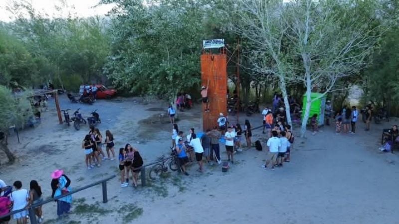 Costanera Fest : una tarde de encuentro y diversión a orillas del río