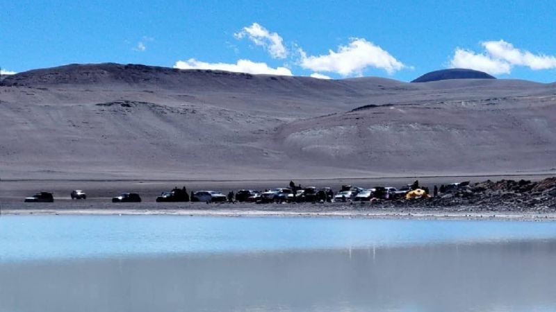 Atentado ambiental en la Cordillera: acampe ilegal y basura en Laguna Celeste