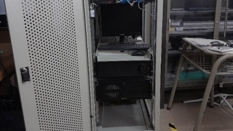 Educación fortalece la infraestructura tecnológica en 84 escuelas de la provincia