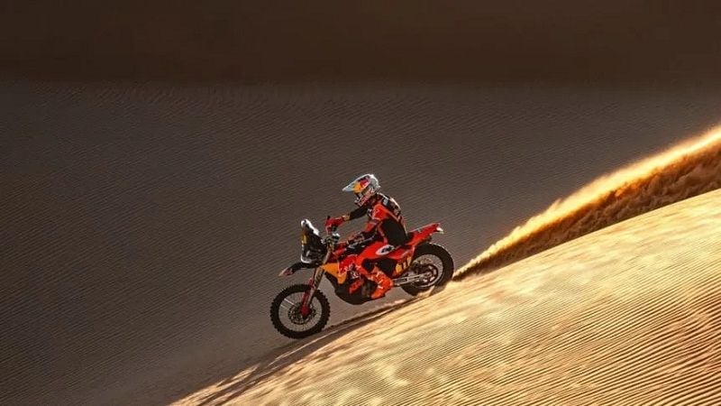 Benavides, líder del Dakar en motos