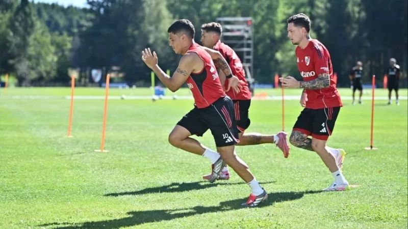 Armani y Acuña, descartados ante Peñarol