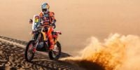 LUCIANO BENAVIDEZ (KTM) está segundo, a 3m20 del norteamericano Ricky Bravec (Honda), cuando resta la última etapa. 