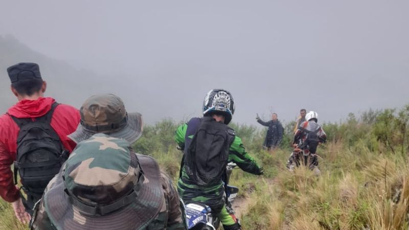 Rescataron a dos turistas extraviados en Paclín