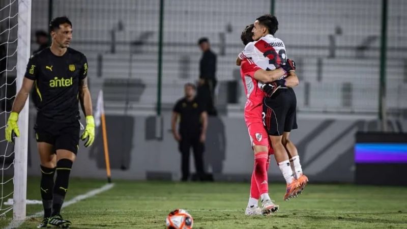 River festejó en los penales por los 50 años de Gallardo