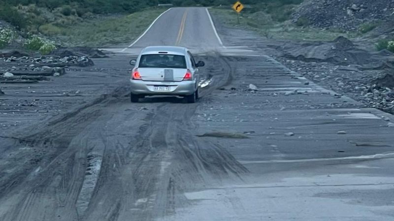 Normalización y precauciones en rutas 40 y 60 tras las tormentas