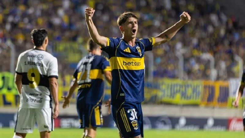 Boca cerró la pretemporada con un triunfo caliente