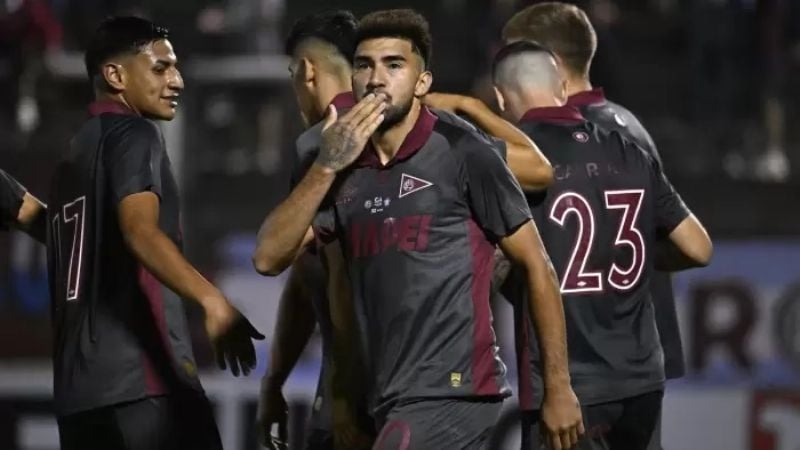 Lanús goleó 4-1 a Sarmiento de La Banda