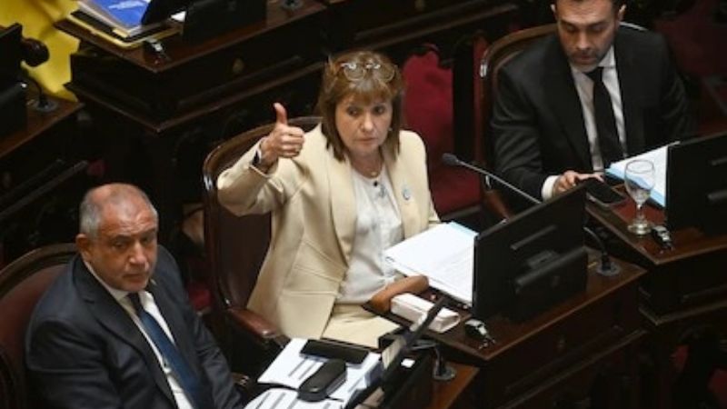 El Gobierno convocó a extraordinarias para febrero y la reforma laboral, uno de los temas clave