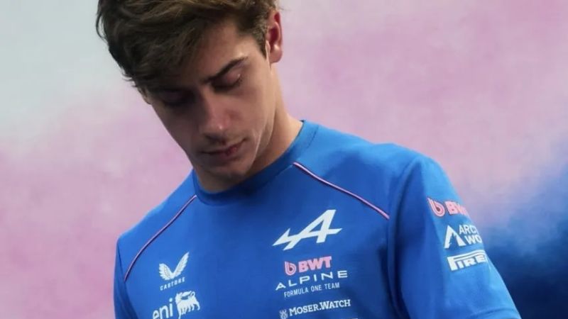 Colapinto, “modelo” para la ropa de Alpine