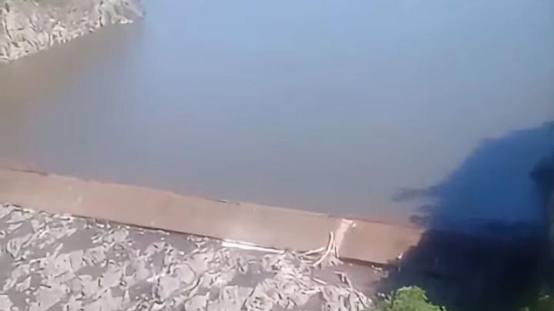 El dique Las Pirquitas alcanzó su nivel máximo y se ejecutan trabajos preventivos en el Río del Valle