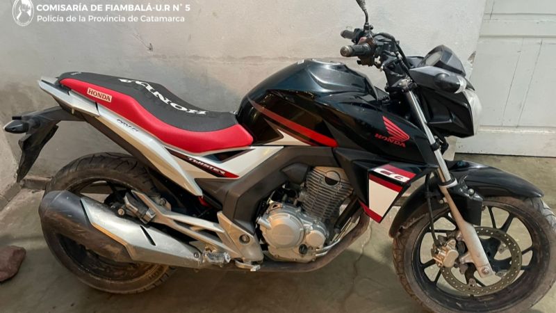 Circulaba en Fiambalá una moto robada en Buenos Aires
