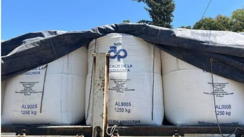 Secuestran en Córdoba 27 toneladas de precursores químicos con destino a Catamarca