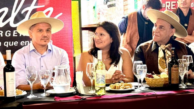 La Fiesta Nacional Reina del Yokavil se presentó en Salta
