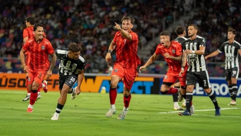 Mientras Boca busca delanteros, Simoni marcó para Gimnasia (M)