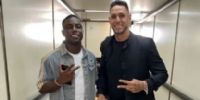 Marino Hinestroza, al embarcarse rumbo a Brasil, para jugar en  el Vasco da Gama. ¿Y Boca...?.