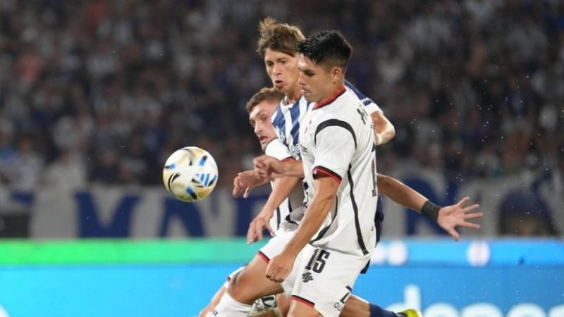 Talleres venció a Newell's, en un debut soñado
