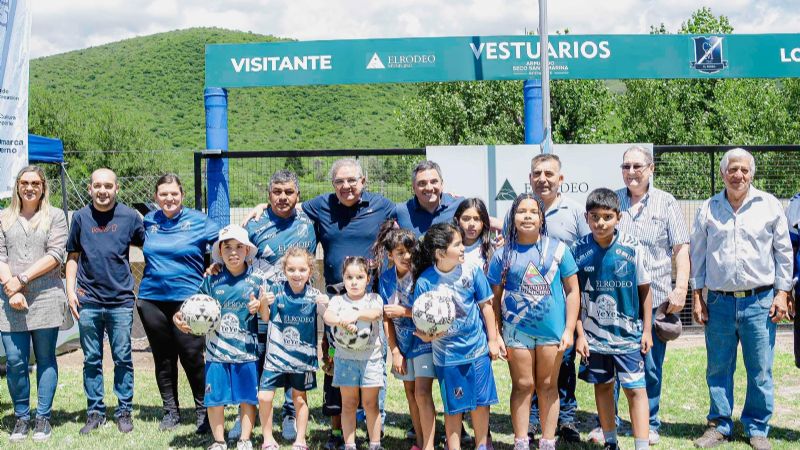 Jalil inauguró obras en el Polideportivo de El Rodeo