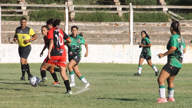 Los Sureños venció a “Defe” y lidera la Zona 5