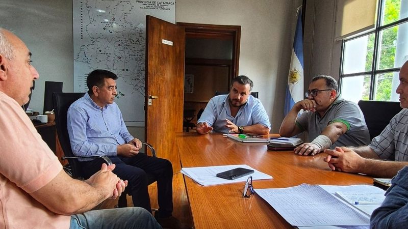 Coordinan obras viales para el Oeste provincial
