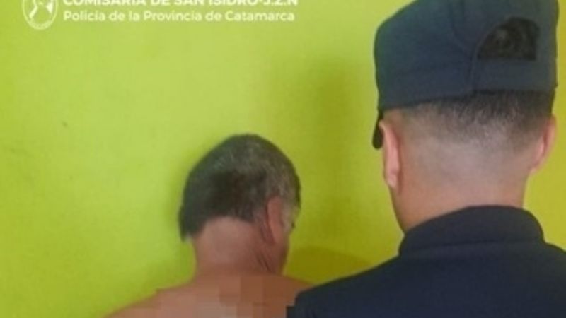 Quiso robar, lo sorprendió el sereno, y escapó