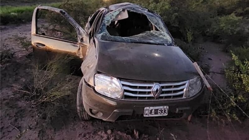 Murió una mujer tras el vuelco del rodado en el que viajaba