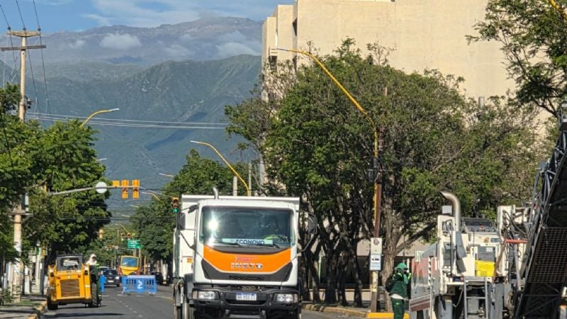 Por pavimentación, sigue la interrupción del tránsito en avenida Belgrano