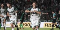 DIEGO CHURÍN no falló, y, de penal, le dio el triunfo a Sarmiento de Junín sobre Banfield.