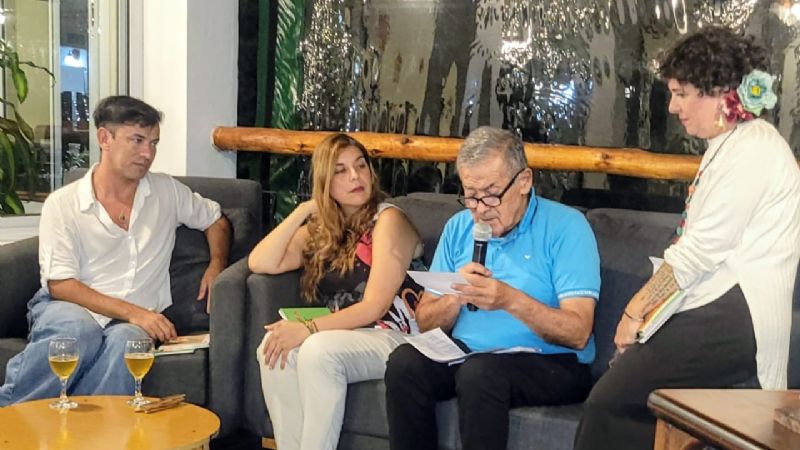 Último encuentro de “Poesía en las Juntas”