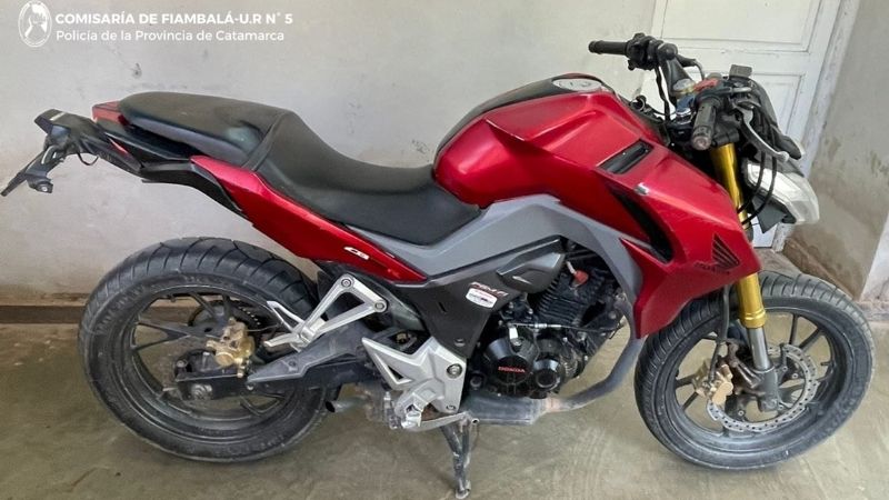 En Fiambalá encuentran una moto robada en Buenos Aires