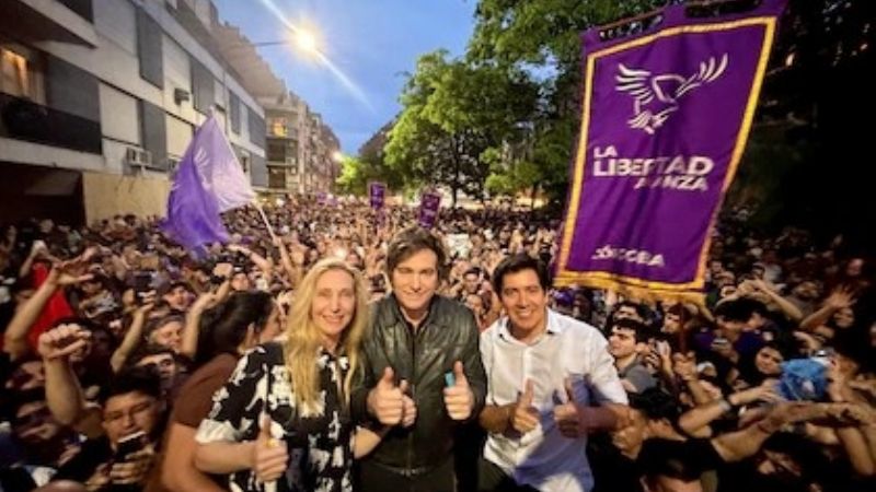 Milei planea visitar dos provincias por mes para fortalecer la construcción partidaria