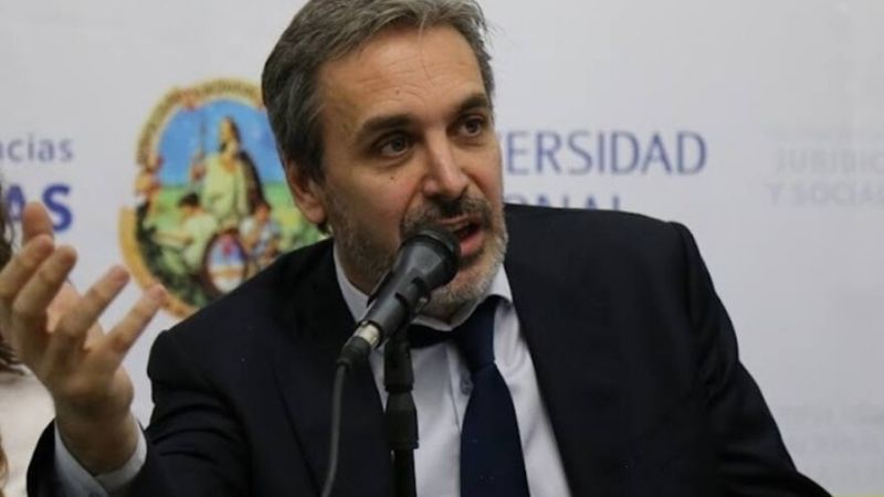 Desinformación y democracia: hacia un modelo regulatorio equilibrado de fake news y deepfakes