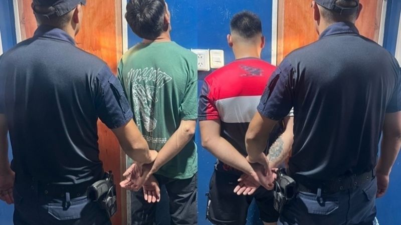 Se peleaban y ambos terminaron presos