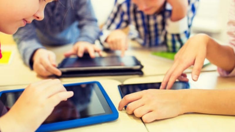 Vuelta a clases: promueven el uso responsable de las tecnologías en niños, niñas y adolescentes