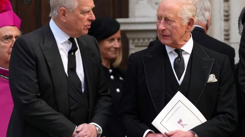 Carlos III se desmarca del príncipe Andrés y ofrece colaboración total con la Justicia por el caso Epstein