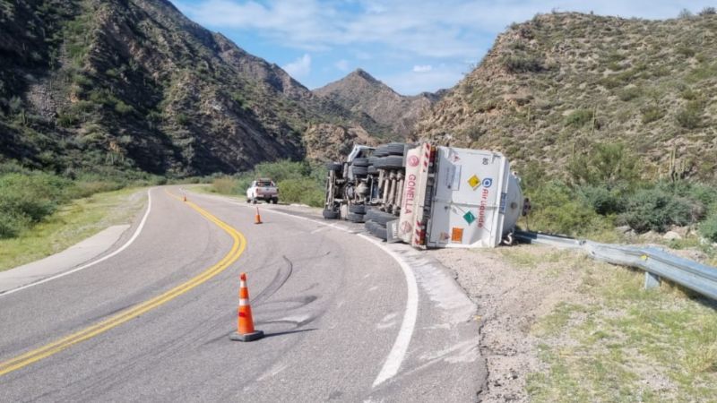 Transitar con precaución en la cuesta de La Cébila