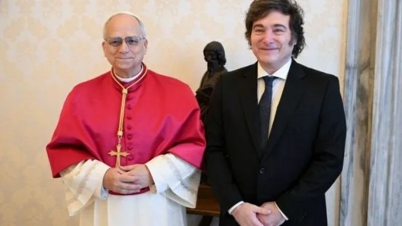 Javier Milei invitó formalmente al papa León XIV a la Argentina