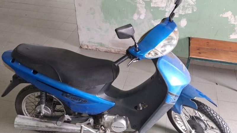 Circulaba en una moto robada