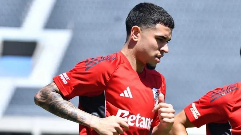 Kendry Páez entre los convocados de River
