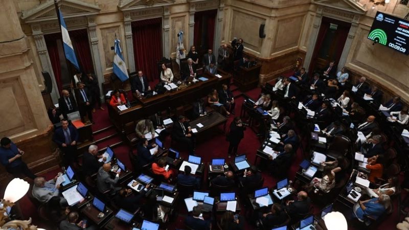 El Senado aprobó la reforma laboral y la giró a Diputados