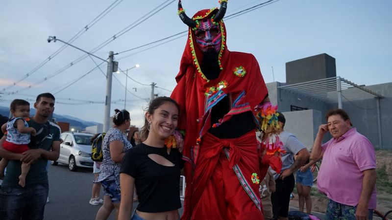 “Carnavalear va con vos” propone talleres gratuitos y vivir la fiesta de los carnavales barriales
