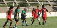 LOS SUREÑOS Y DEFENSORES DE ESQUIÚ, se cruzarán el sábado, desde las 18 hs., en el 